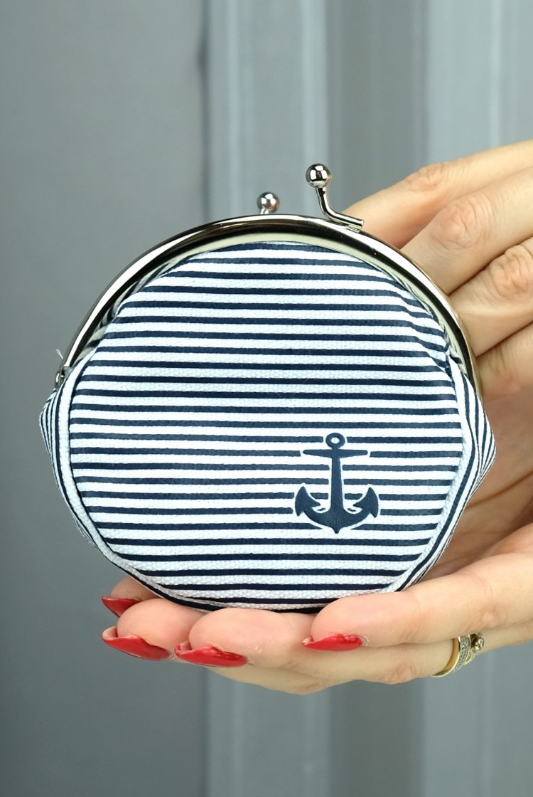 Purse in white and navy blue stripes with a small anchor (0319-3) zdjęcie 2