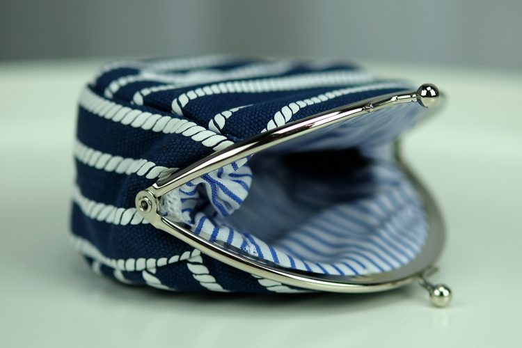 Purse in navy blue with white stripes with nautical knot (0319-5) zdjęcie 4