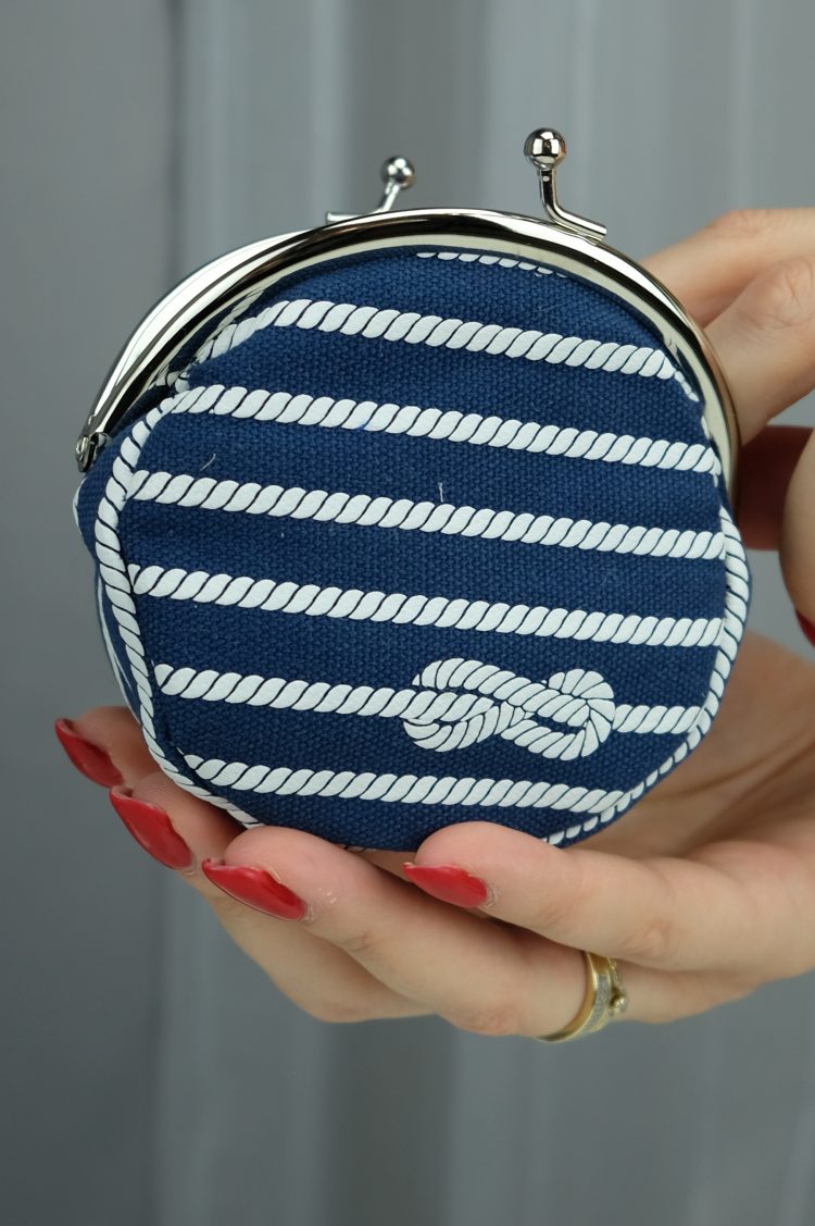 Purse in navy blue with white stripes with nautical knot (0319-5) zdjęcie 2