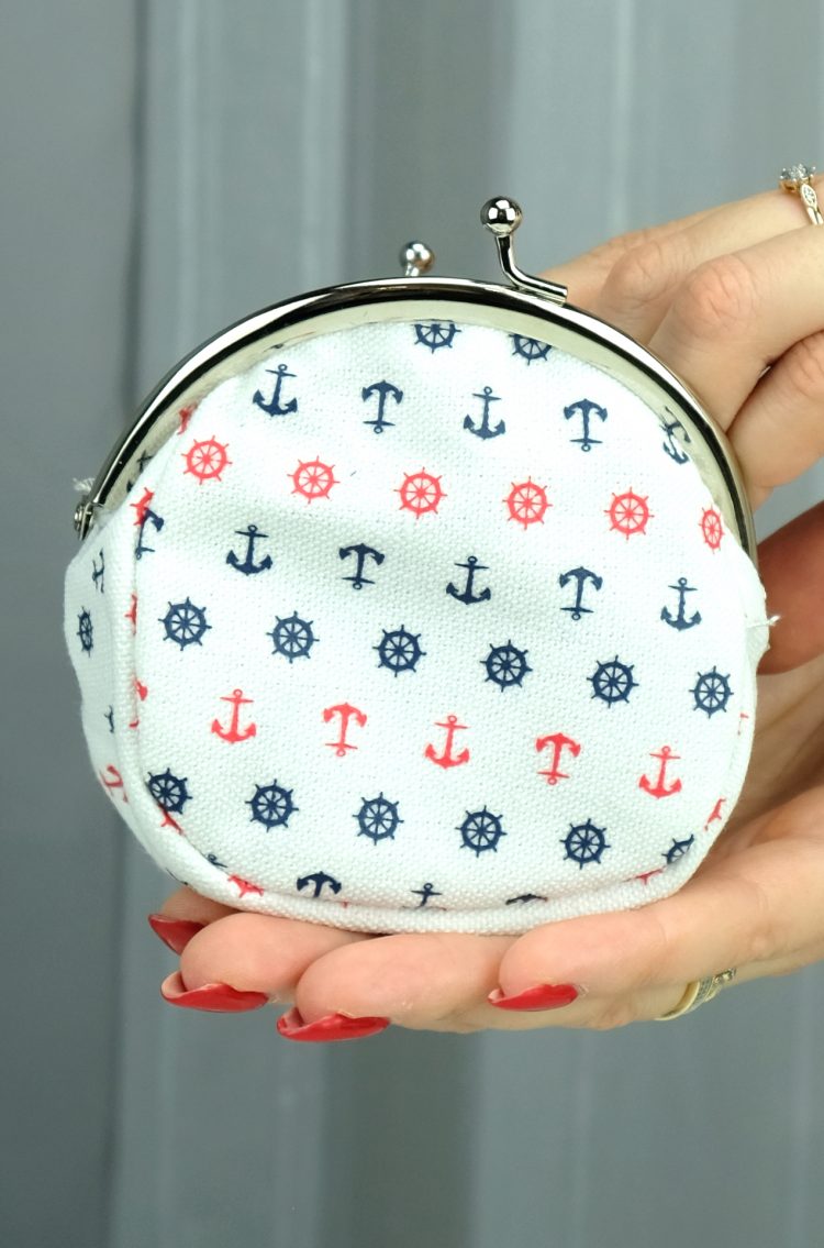 Purse in white with red and navy blue anchors and steering wheels (0319-6) zdjęcie 2