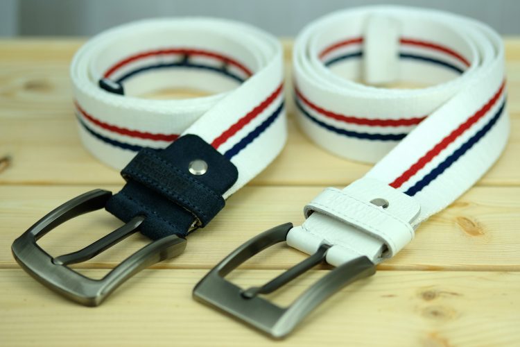 White belt with red and navy accessories - 125 cm (0530-52) zdjęcie 3