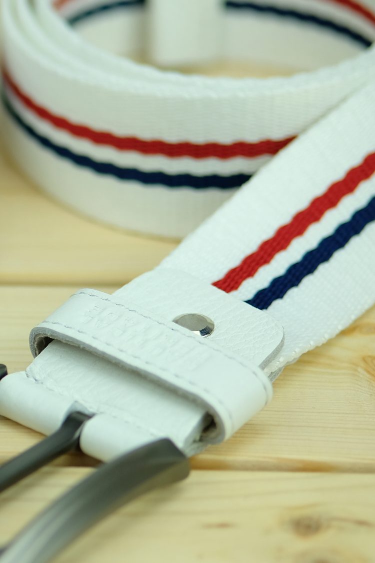 White belt with red and navy accessories - 120 cm (0530-51) zdjęcie 2