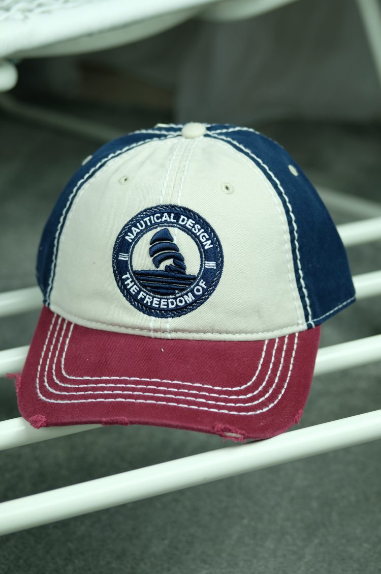 Baseball cap with nautical appliqué (0471-2) zdjęcie 1