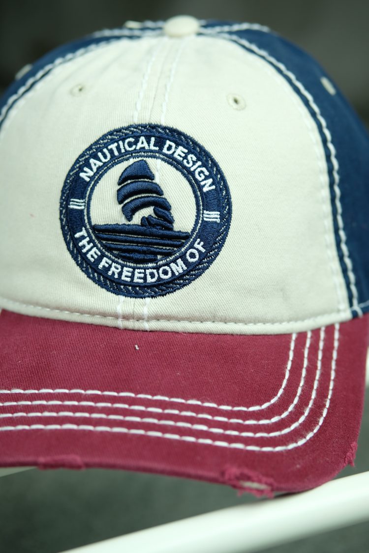Baseball cap with nautical appliqué (0471-2) zdjęcie 2