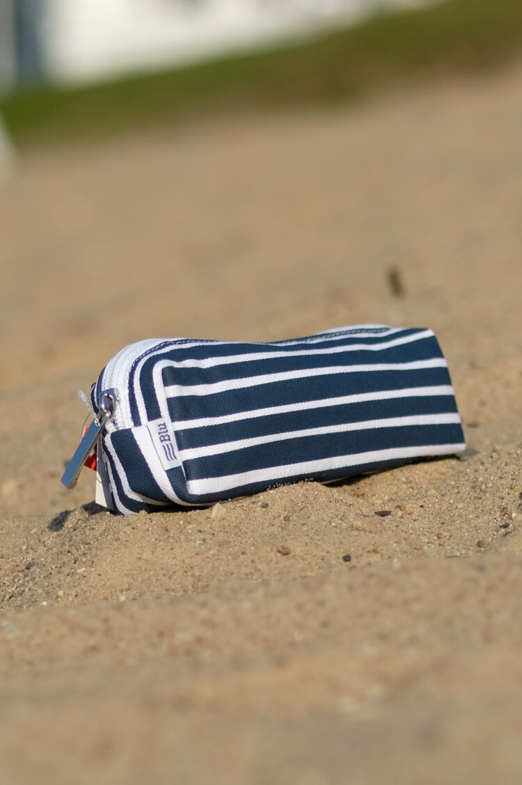 Blue and white striped case (0320-11) zdjęcie 2