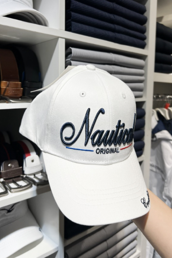 Biała czapka z daszkiem Nautical 3D (0475-2) zdjęcie 1
